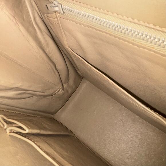 GUCCI Beige Vintage Lizard Embossed Satchel - Picture 13 of 13